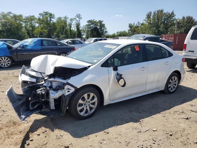 TOYOTA COROLLA LE 2024 with VIN JTDBCMFE5R3048826 - Photo from auction