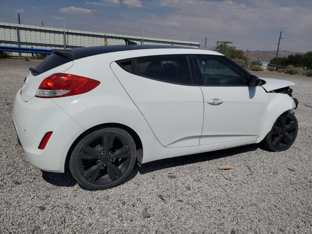 Photo 3 from auction – 2016 HYUNDAI VELOSTER with VIN KMHTC6AD6GU288923