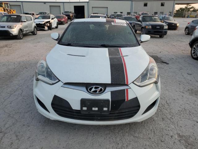 Photo 5 from auction – 2014 HYUNDAI VELOSTER with VIN KMHTC6AD9EU190014