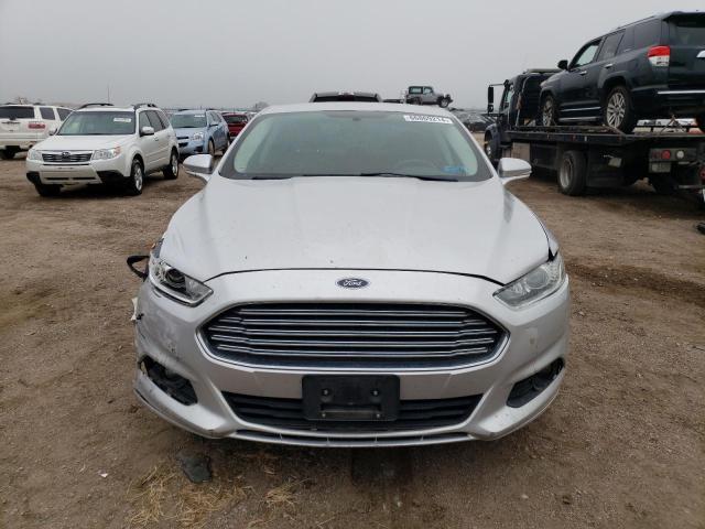 Photo 5 from auction – 2016 FORD FUSION SE with VIN 3FA6P0HD5GR135049