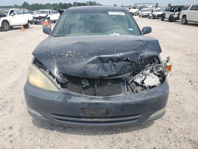 Photo 5 from auction – 2004 TOYOTA CAMRY LE with VIN 4T1BF30K14U073723