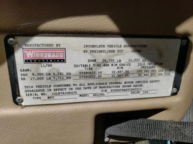 Photo 10 from auction – 2000 FREIGHTLINER CHASSIS X with VIN 4UZHXFBA8YCG42210