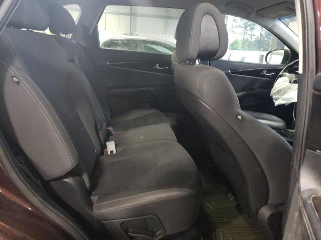 Photo 11 from auction – 2016 KIA SORENTO LX with VIN 5XYPGDA3XGG016592