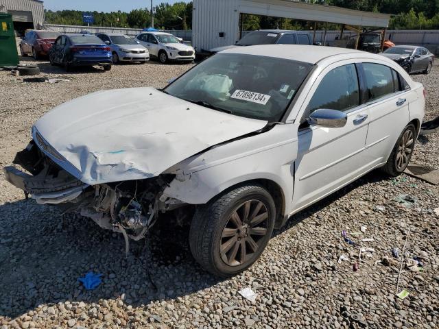 CHRYSLER 200 LIMITE 2013 with VIN 1C3CCBCG5DN607663 - Photo from auction