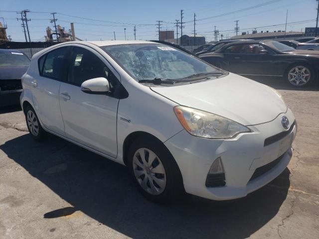 Photo 4 from auction – 2014 TOYOTA PRIUS C with VIN JTDKDTB32E1574915