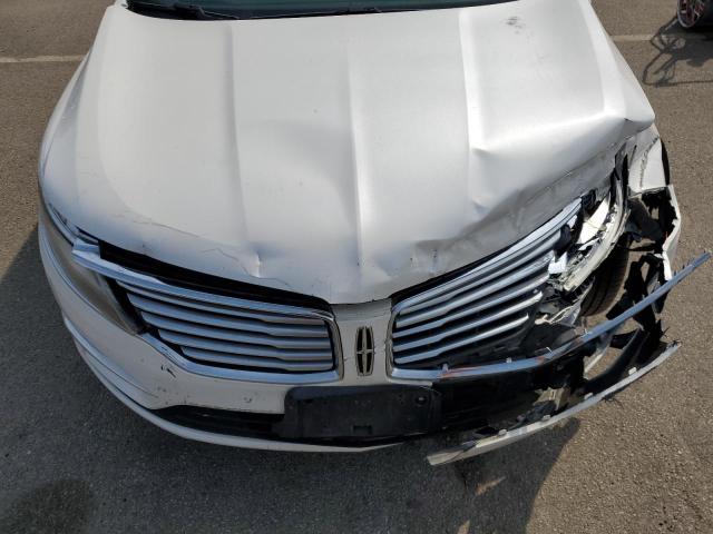 Photo 12 from auction – 2016 LINCOLN MKC PREMIE with VIN 5LMCJ1D9XGUJ03012