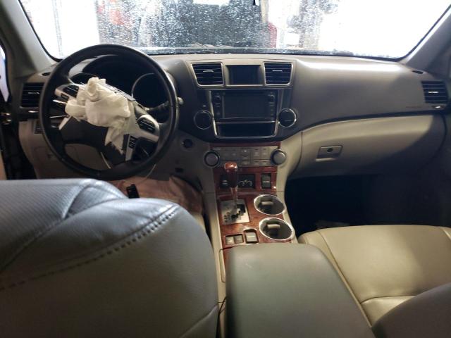 Photo 8 from auction – 2013 TOYOTA HIGHLANDER with VIN 5TDDK3EH8DS186708