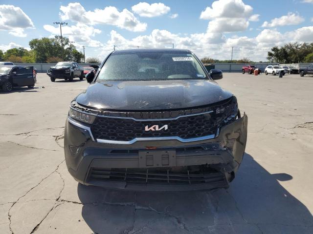 Photo 5 from auction – 2023 KIA SORENTO LX with VIN 5XYRG4LC2PG190386