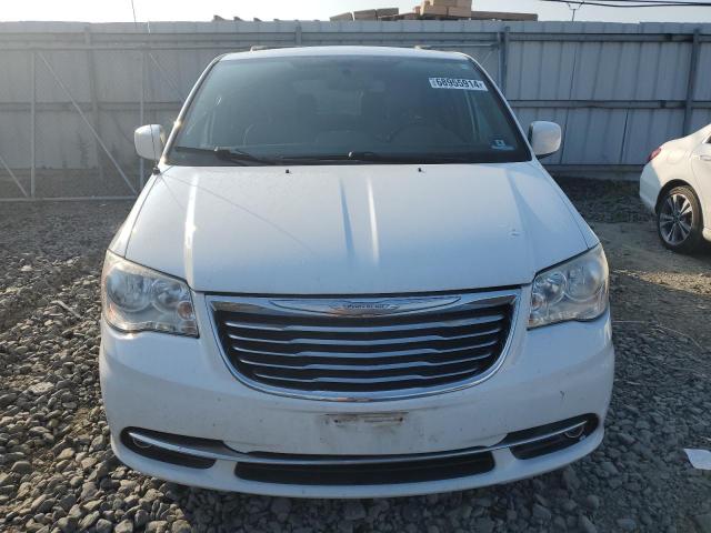 Photo 5 from auction – 2015 CHRYSLER TOWN & COU with VIN 2C4RC1BG0FR629240