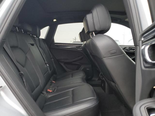 Photo 11 from auction – 2017 PORSCHE MACAN S with VIN WP1AB2A54HLB16038