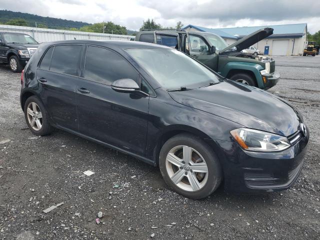 Photo 4 from auction – 2017 VOLKSWAGEN GOLF S with VIN 3VW217AU7HM027573