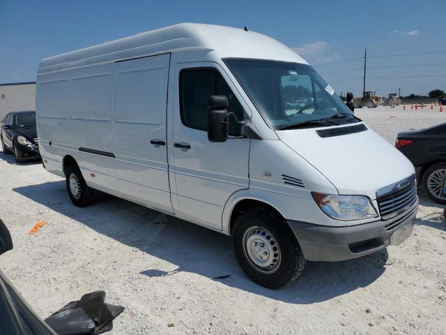 Photo 4 from auction – 2005 FREIGHTLINER SPRINTER 2 with VIN WDYPD744455806429