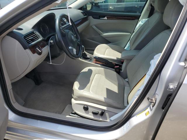 Photo 7 from auction – 2012 VOLKSWAGEN PASSAT SEL with VIN 1VWCH7A34CC056384