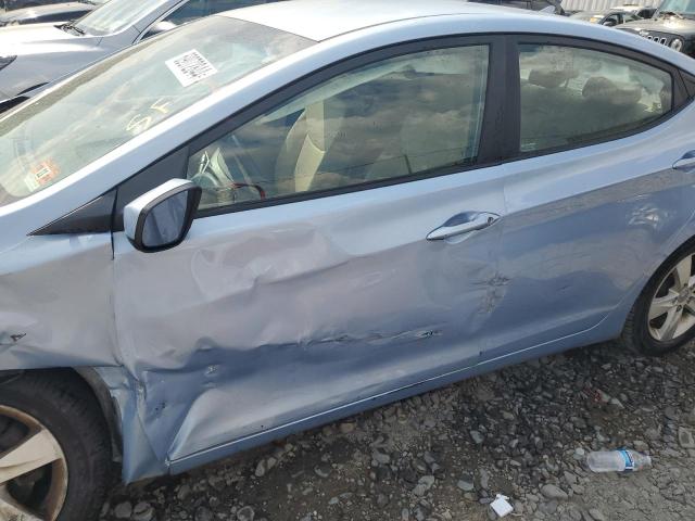 Photo 10 from auction – 2012 HYUNDAI ELANTRA GL with VIN KMHDH4AE5CU312917
