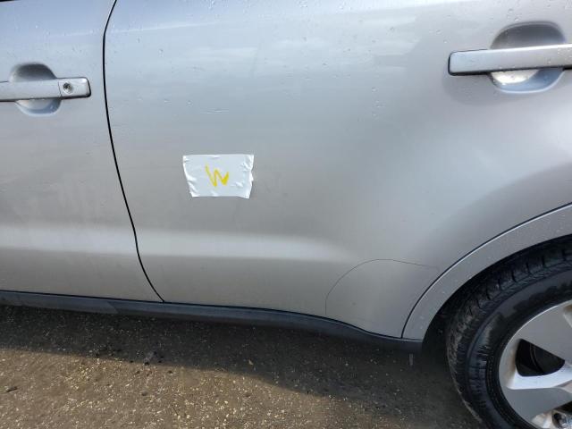 Photo 13 from auction – 2018 KIA SOUL with VIN KNDJN2A22J7592348