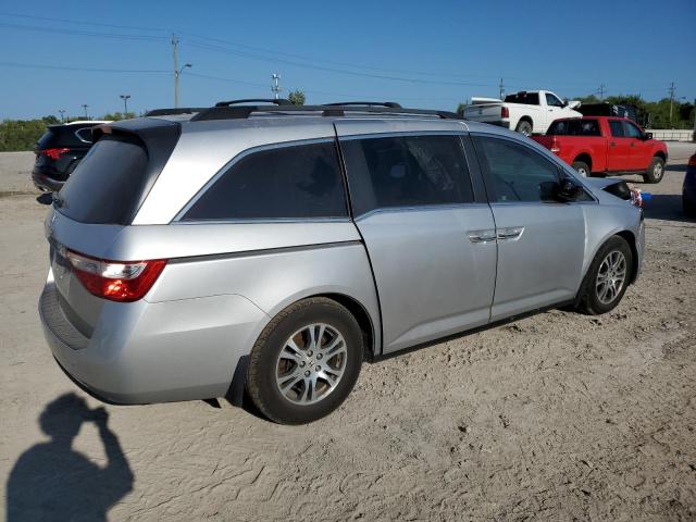 Photo 3 from auction – 2011 HONDA ODYSSEY EX with VIN 5FNRL5H63BB024513