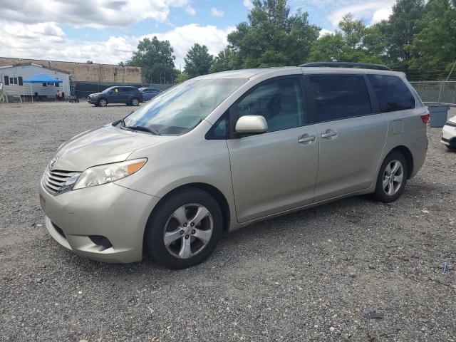 TOYOTA SIENNA LE 2015 with VIN 5TDKK3DC5FS550681 - Photo from auction