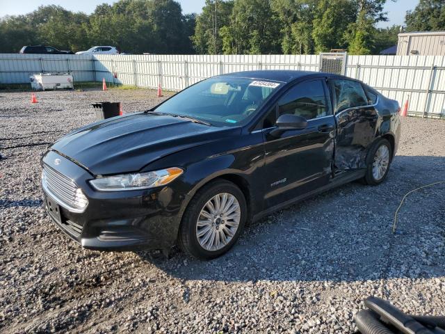FORD FUSION S H 2014 with VIN 3FA6P0UU2ER359897 - Photo from auction
