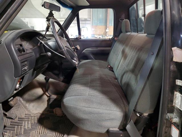 Photo 7 from auction – 1992 FORD F150 with VIN 1FTEF14Y2NNB02419