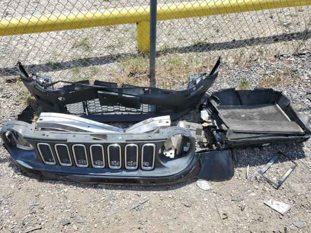 Photo 12 from auction – 2017 JEEP RENEGADE S with VIN ZACCJAAB5HPG25385