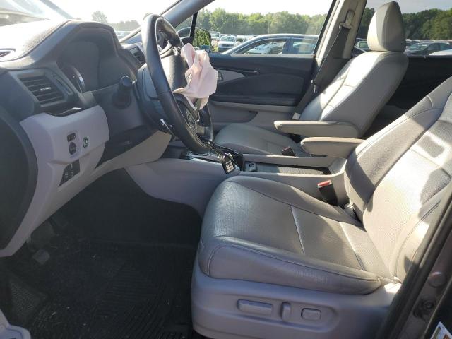 Photo 7 from auction – 2016 HONDA PILOT ELIT with VIN 5FNYF6H08GB018931