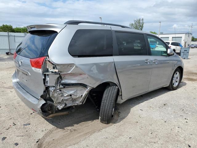 Photo 3 from auction – 2011 TOYOTA SIENNA LE with VIN 5TDKK3DC7BS023557