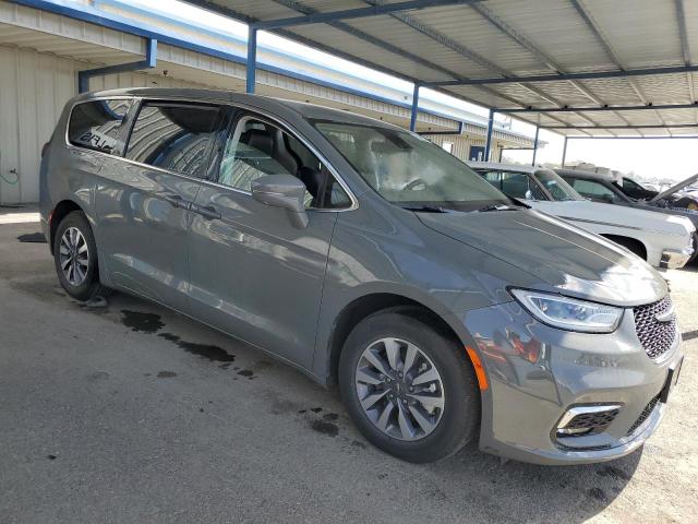 Photo 4 from auction – 2022 CHRYSLER PACIFICA H with VIN 2C4RC1L78NR124849