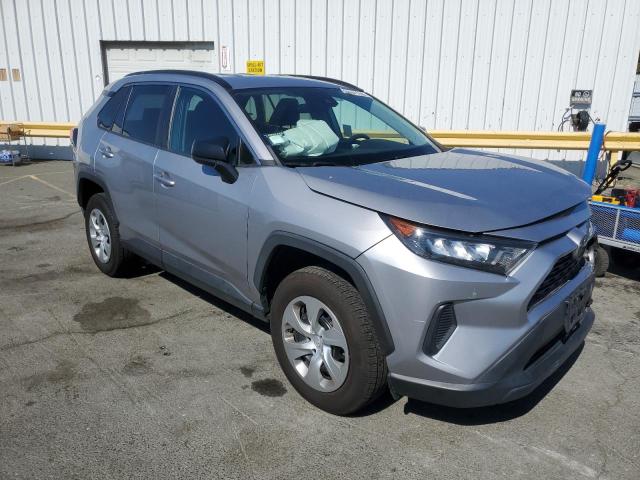 Photo 4 from auction – 2020 TOYOTA RAV4 LE with VIN 2T3F1RFV7LC083152