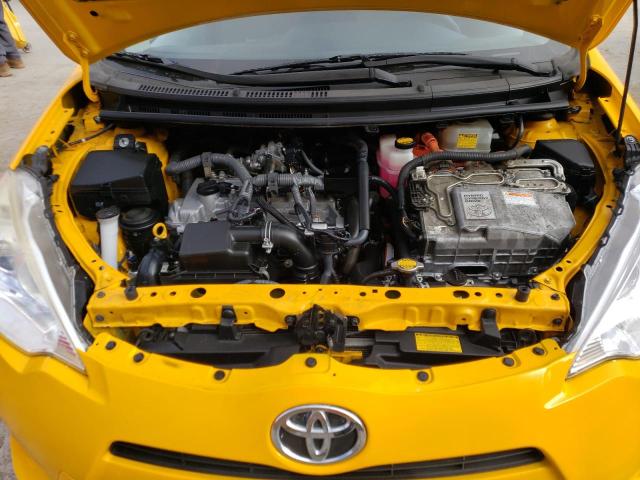 Photo 11 from auction – 2014 TOYOTA PRIUS C with VIN JTDKDTB31E1081839