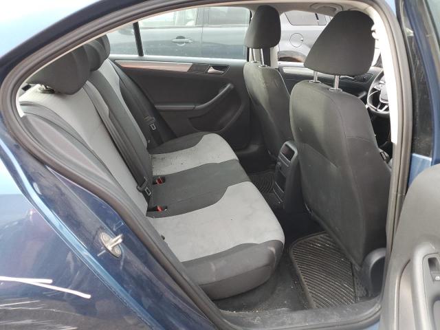 Photo 10 from auction – 2017 VOLKSWAGEN JETTA S with VIN 3VW2B7AJ4HM375589
