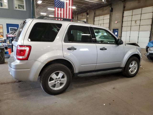 Photo 3 from auction – 2010 FORD ESCAPE XLT with VIN 1FMCU0D78AKB24706