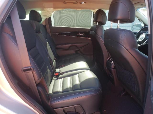 Photo 11 from auction – 2017 KIA SORENTO EX with VIN 5XYPH4A15HG269283