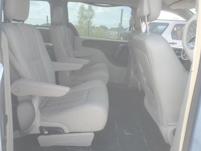 Photo 11 from auction – 2016 CHRYSLER TOWN & COU with VIN 2C4RC1BG2GR282463