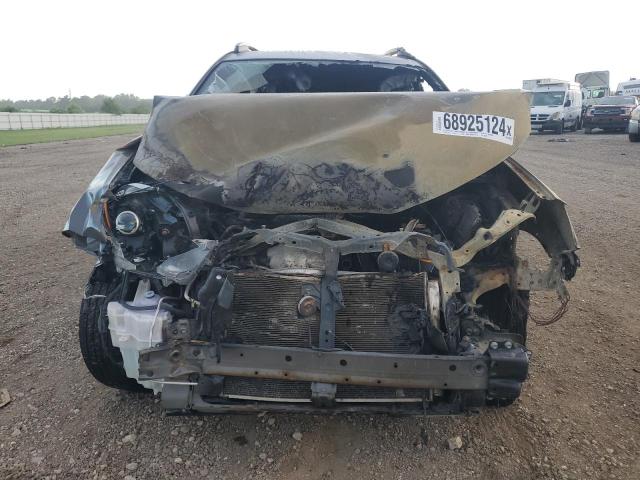 Photo 5 from auction – 2017 TOYOTA RAV4 LE with VIN JTMZFREV5HJ700777