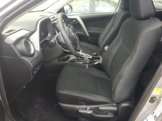 Photo 7 from auction – 2018 TOYOTA RAV4 LE with VIN 2T3BFREV2JW763232