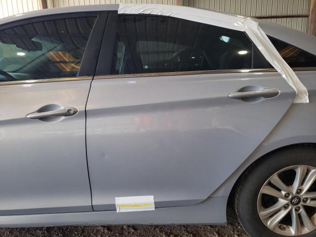 Photo 12 from auction – 2014 HYUNDAI SONATA GLS with VIN 5NPEB4AC6EH852881