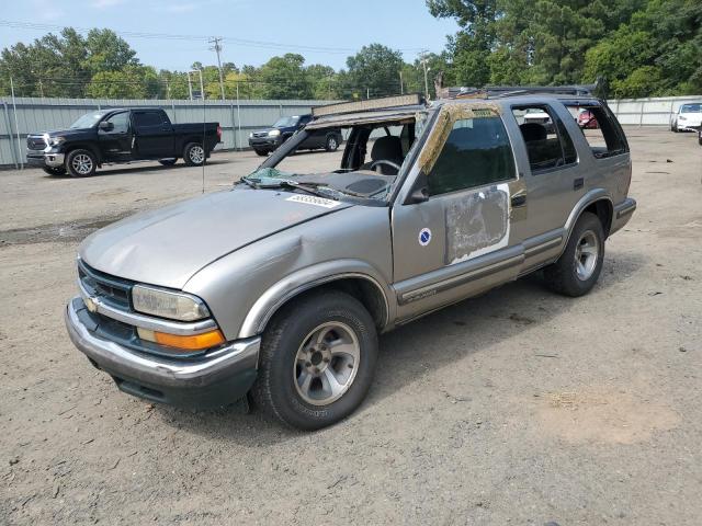 CHEVROLET BLAZER 1998 z numerem VIN 1GNCS13WXW2228685 - Zdjęcie z aukcji