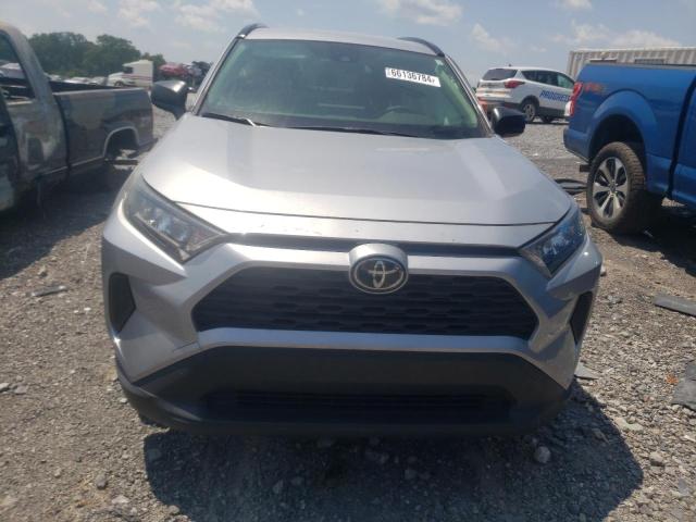 Photo 5 from auction – 2019 TOYOTA RAV 4 with VIN JTMF1RFV3KD502866