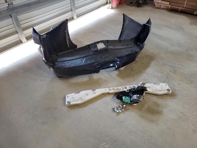 Photo 13 from auction – 2015 TOYOTA 4RUNNER SR with VIN JTEBU5JR6F5210777