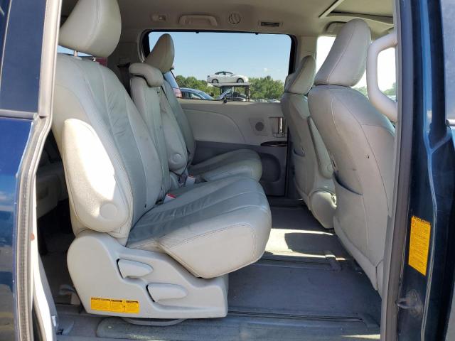Photo 11 from auction – 2011 TOYOTA SIENNA XLE with VIN 5TDYK3DC6BS105547