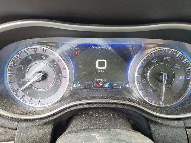 Photo 9 from auction – 2015 CHRYSLER 300 LIMITE with VIN 2C3CCAAG6FH921914