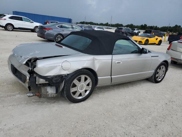 Photo 3 from auction – 2004 FORD THUNDERBIR with VIN 1FAHP60A74Y110860