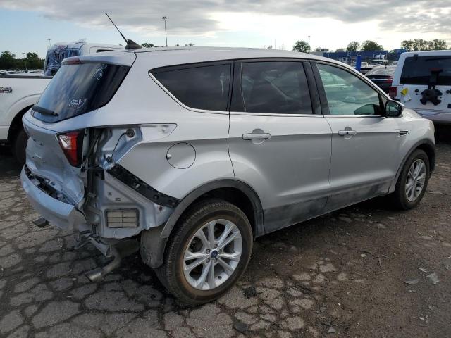 Photo 3 from auction – 2019 FORD ESCAPE SE with VIN 1FMCU9GD0KUC01435