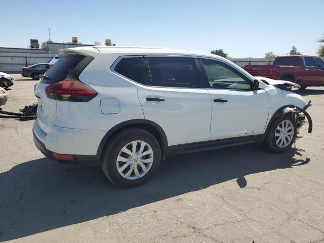 Photo 3 from auction – 2017 NISSAN ROGUE S with VIN KNMAT2MT0HP519256