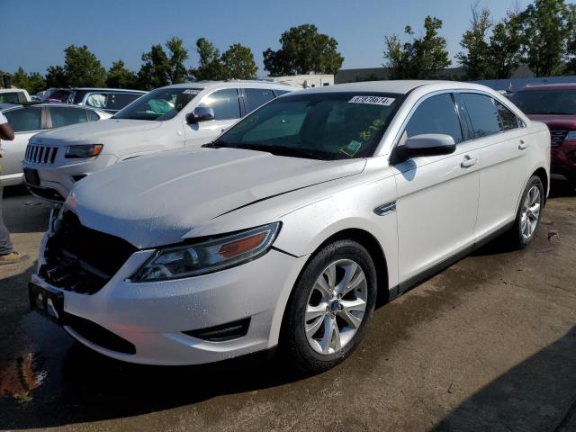 FORD TAURUS SEL 2010 مع رقم تعريف المركبة 1FAHP2EWXAG114576 - صورة من المزاد