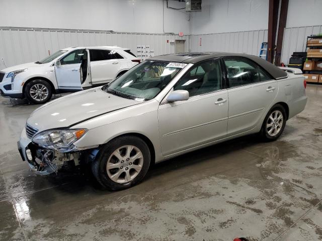 TOYOTA CAMRY LE 2005 with VIN 4T1BF32K25U602532 - Photo from auction