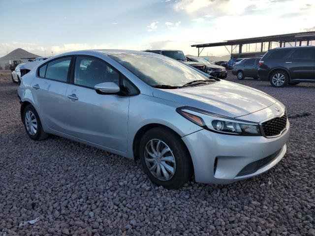 Photo 4 from auction – 2017 KIA FORTE LX with VIN 3KPFL4A79HE126882