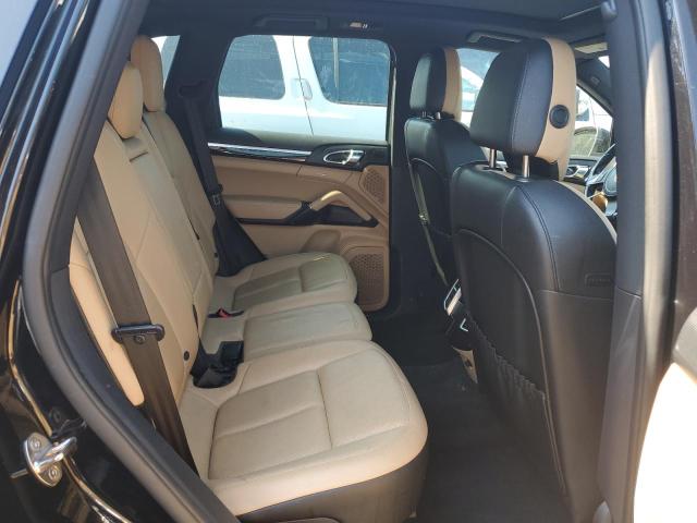 Photo 10 from auction – 2014 PORSCHE CAYENNE with VIN WP1AA2A23ELA94604