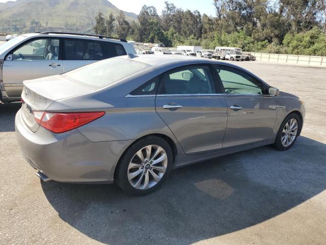 Photo 3 from auction – 2013 HYUNDAI SONATA SE with VIN 5NPEC4AC4DH670513