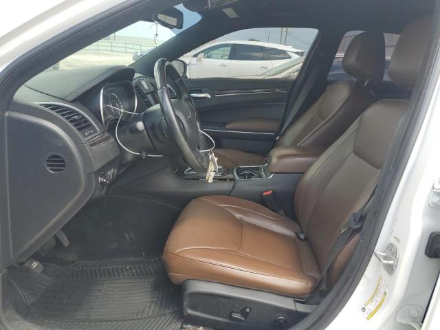 Photo 7 from auction – 2019 CHRYSLER 300 LIMITE with VIN 2C3CCAEG8KH538755